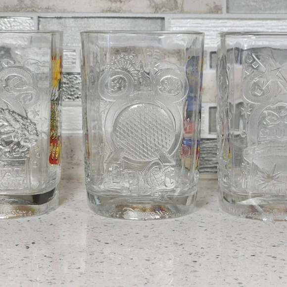 Vintage Set of 3 Promotional McDonalds & Walt Disney Celebration - Picture 5 of 9